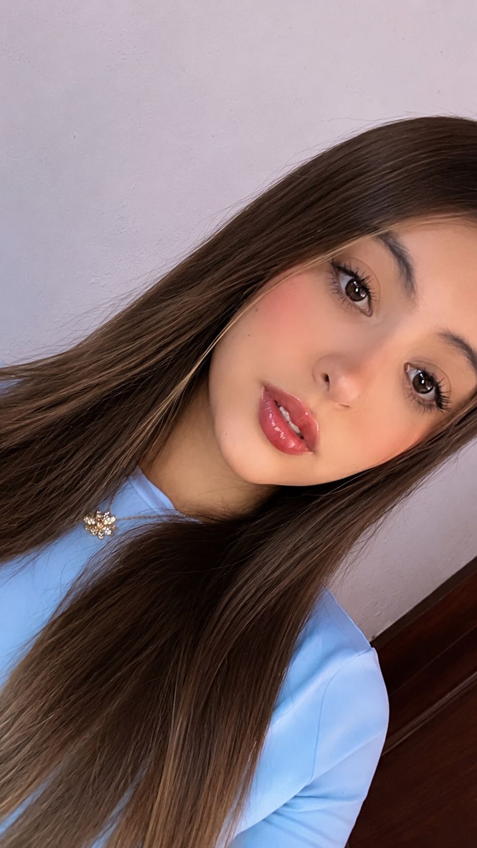 Fany from Mexico, ready for a private video chat